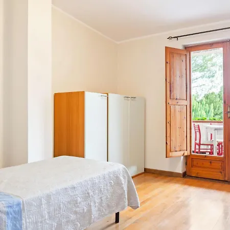 Dom wakacyjny Pleasant Holiday In With Sea Beach Nearby Tropea