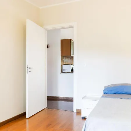 Pleasant Holiday In With Sea Beach Nearby Tropea
